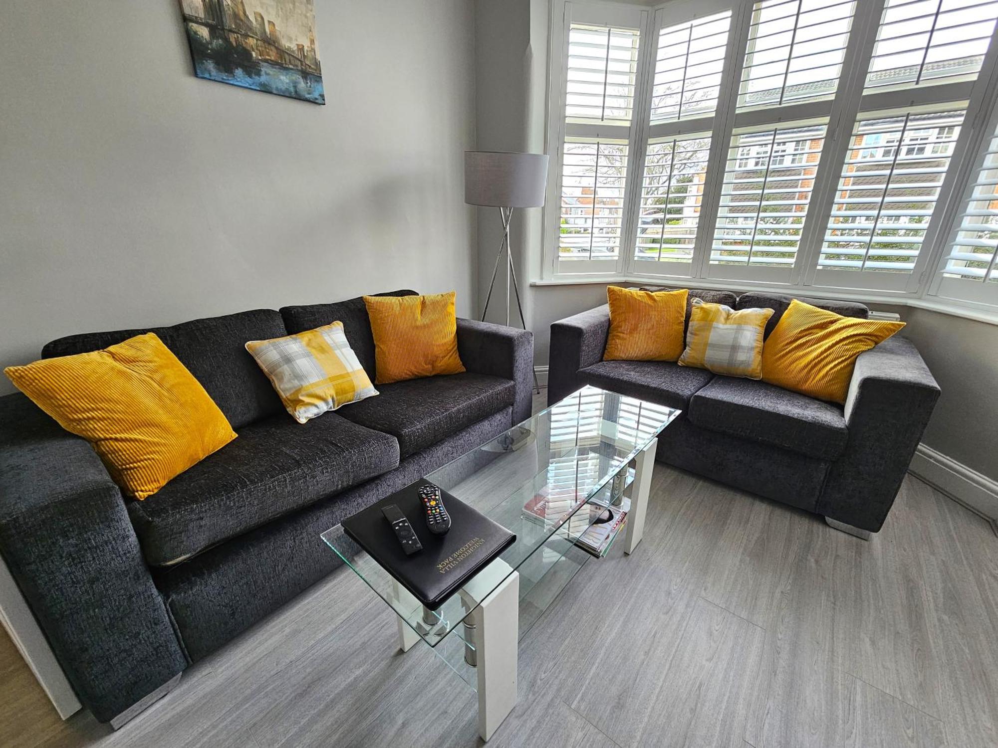Knighton Villa Leicester Eksteriør billede